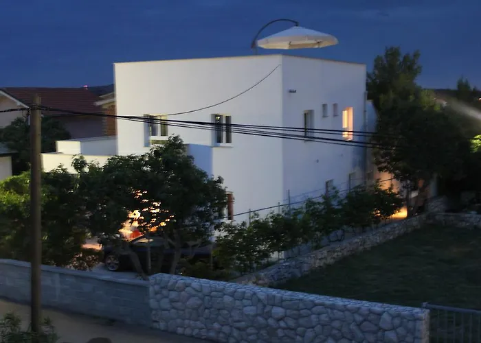 Apartman Ante *